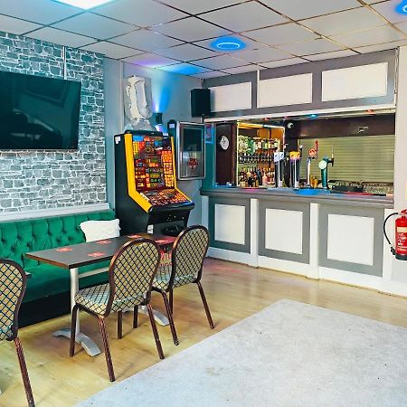 The J & S Hotel Blackpool Buitenkant foto