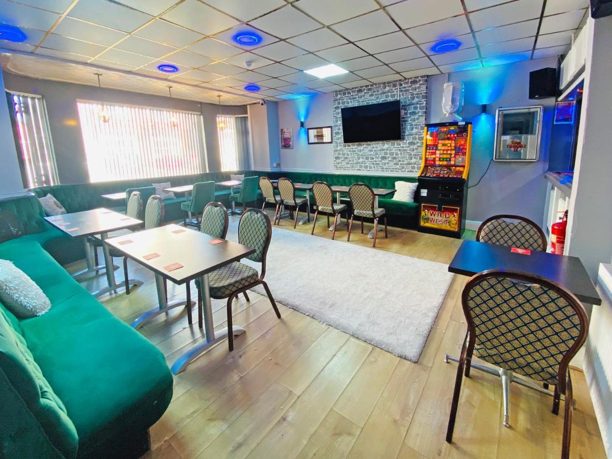 The J & S Hotel Blackpool Buitenkant foto