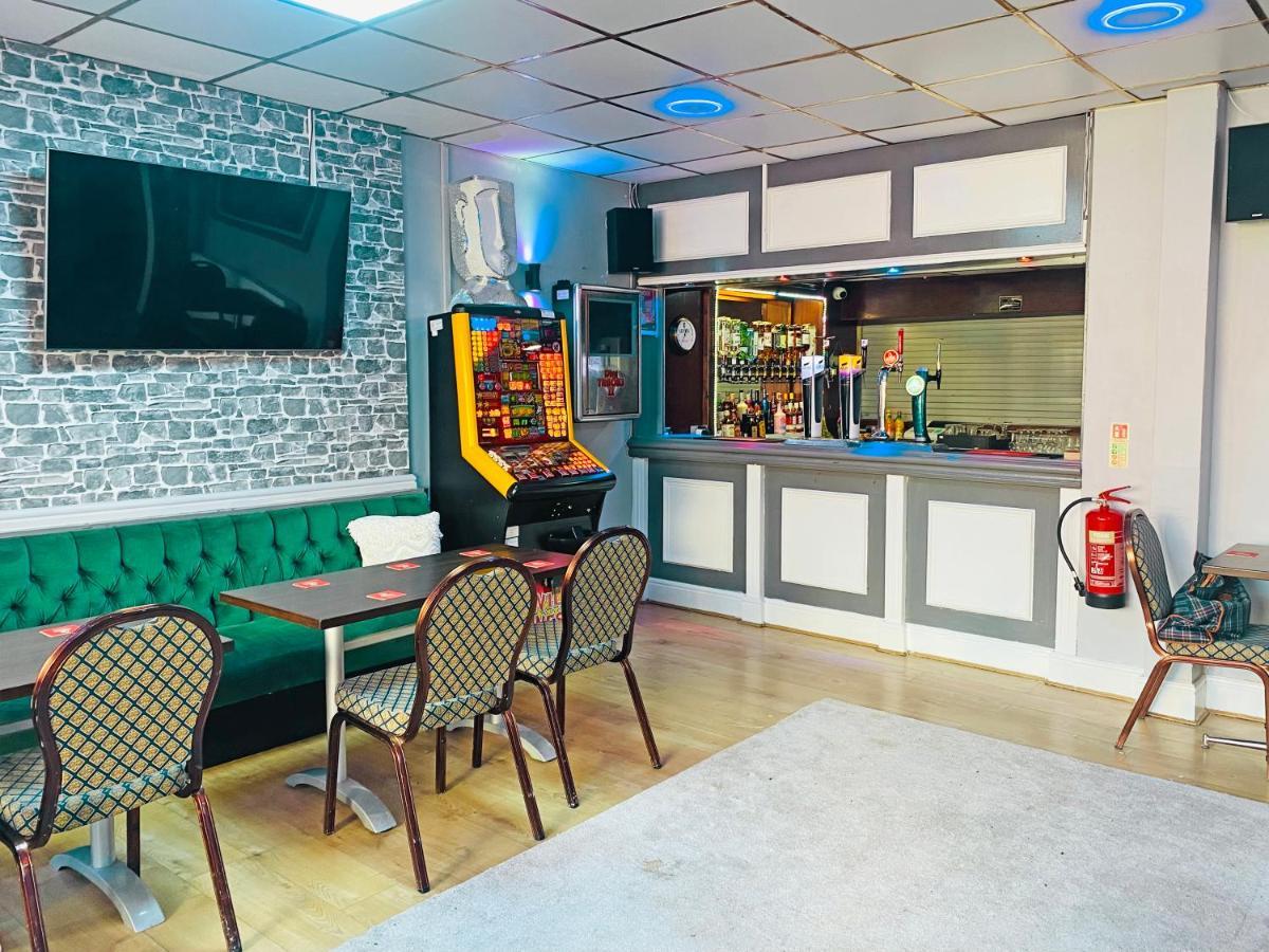 The J & S Hotel Blackpool Buitenkant foto